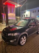 Chevrolet Captiva / Automatik / 7 Sitze - ... - Chevrolet Captiva aus 2012 mit Diesel-Antrieb