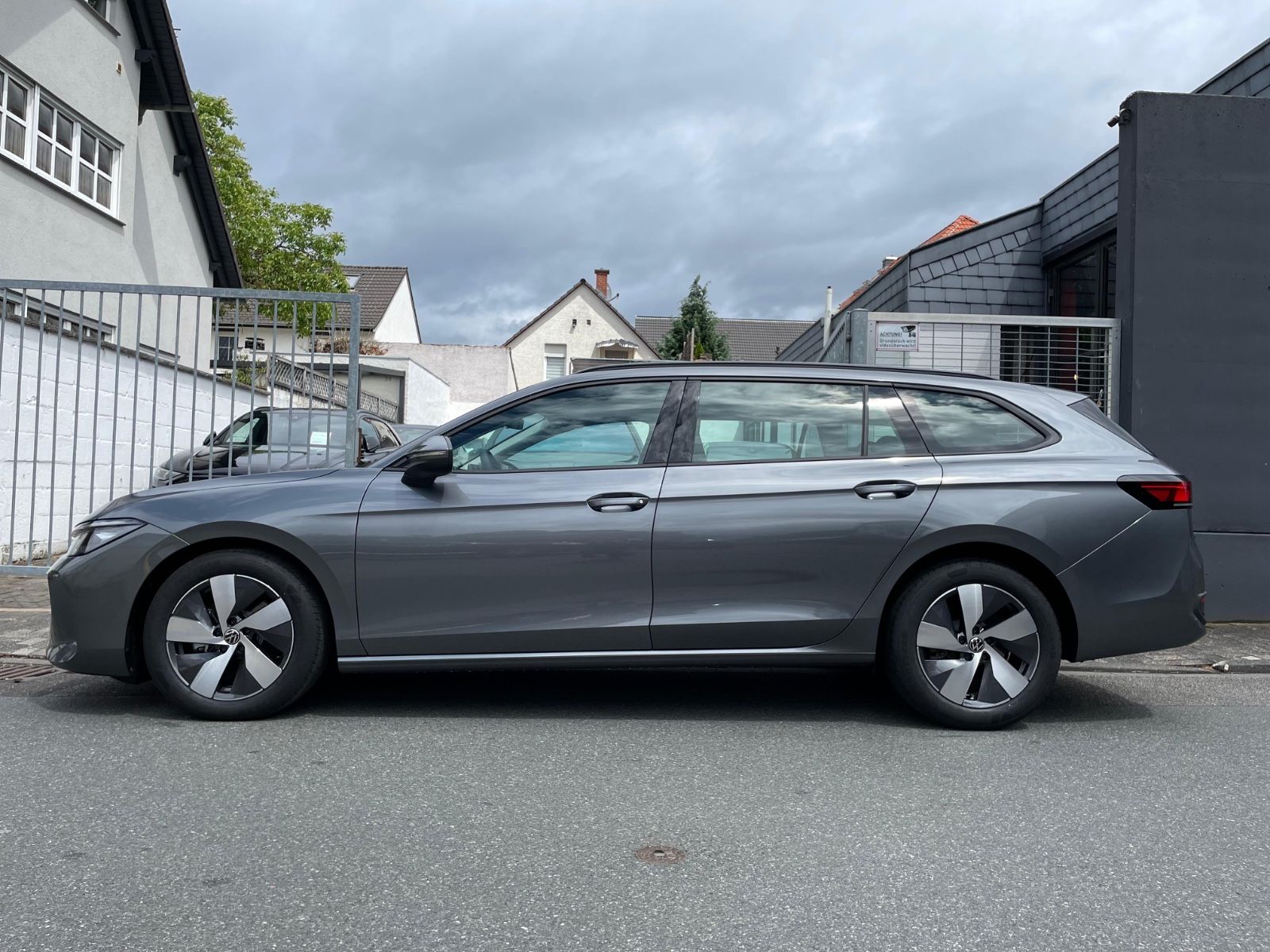 Fahrzeugabbildung Volkswagen Passat Variant 2.0 TDI |Sport-Paket|ACC|Kamera|
