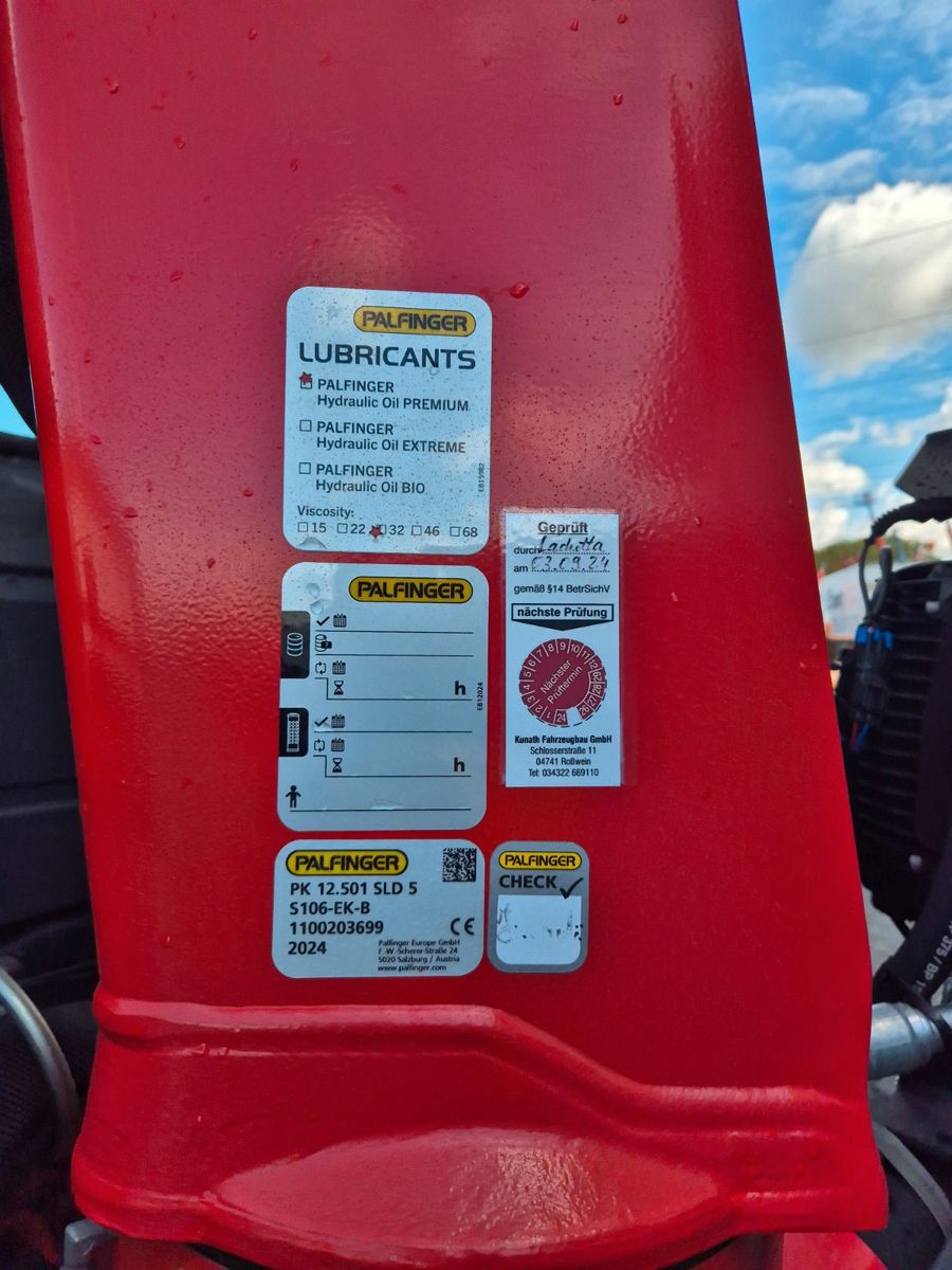 Fahrzeugabbildung Iveco AD200X46/P HR OFF Palfinger PK 12.501 Funk AHK