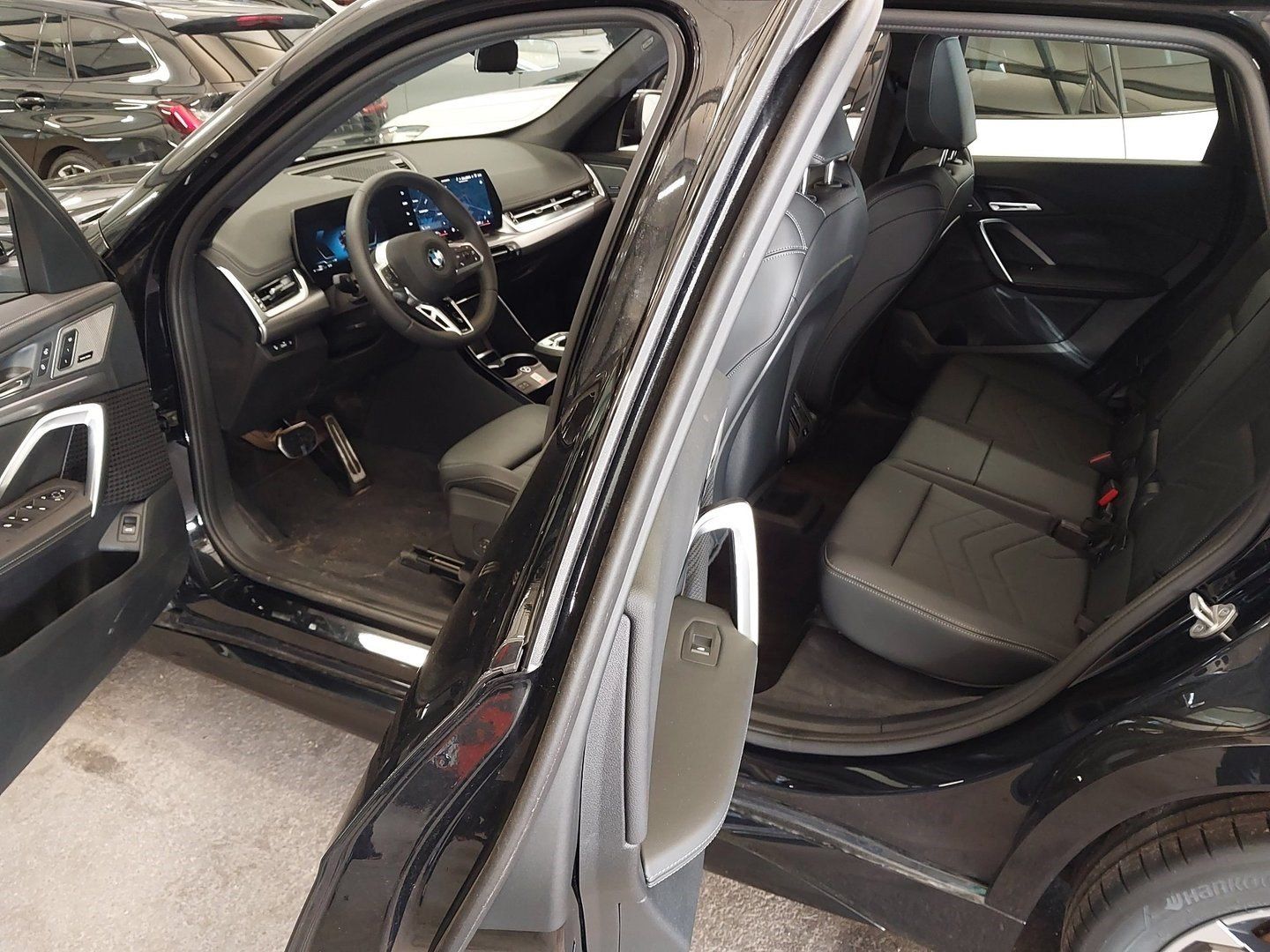 BMW X1 xDrive23d M Sport AHK 360° ACC eSitze H&K foto 3