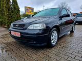 Opel Astra 1.6 Twinport Njoy - Opel Astra Njoy mit Benzin-Antrieb