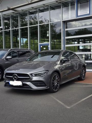 MERCEDES-BENZ Mercedes-Benz CLA 250e, mit Garantie 