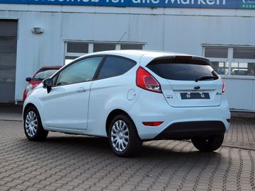 Bild 5 Ford Fiesta 1,0 Automatik Sitz-/Frontscheibenheizung