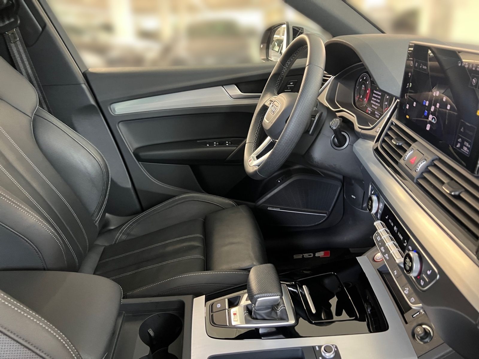 Audi SQ5 - Bild 13