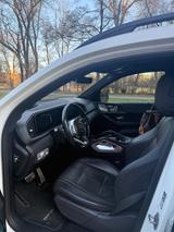 Mercedes-Benz GLS 400 d 4MATIC - - weiße Mercedes-Benz GLS 400