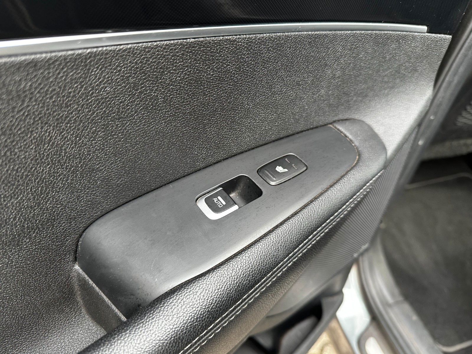 Fahrzeugabbildung Kia Sorento Spirit 4WD Leder Klimaaut.