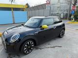 MINI Cooper SE MINI Electric Trim MINI Electric Trim - MINI Cooper SE: Electric Trim