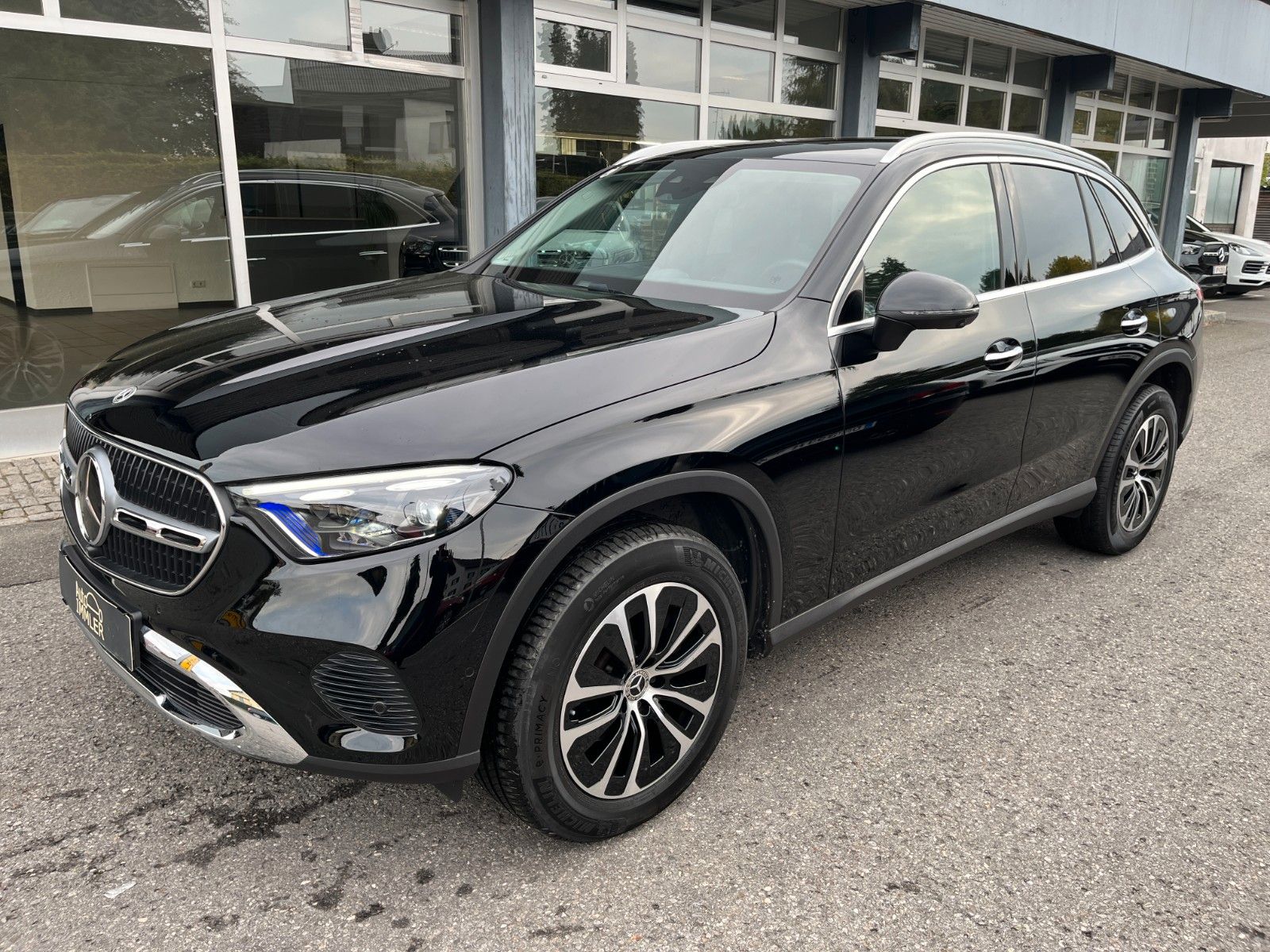 Mercedes-Benz GLC 200 d 4M*DISTRONIC*BURMESTER*AHK*PANO*HUD*