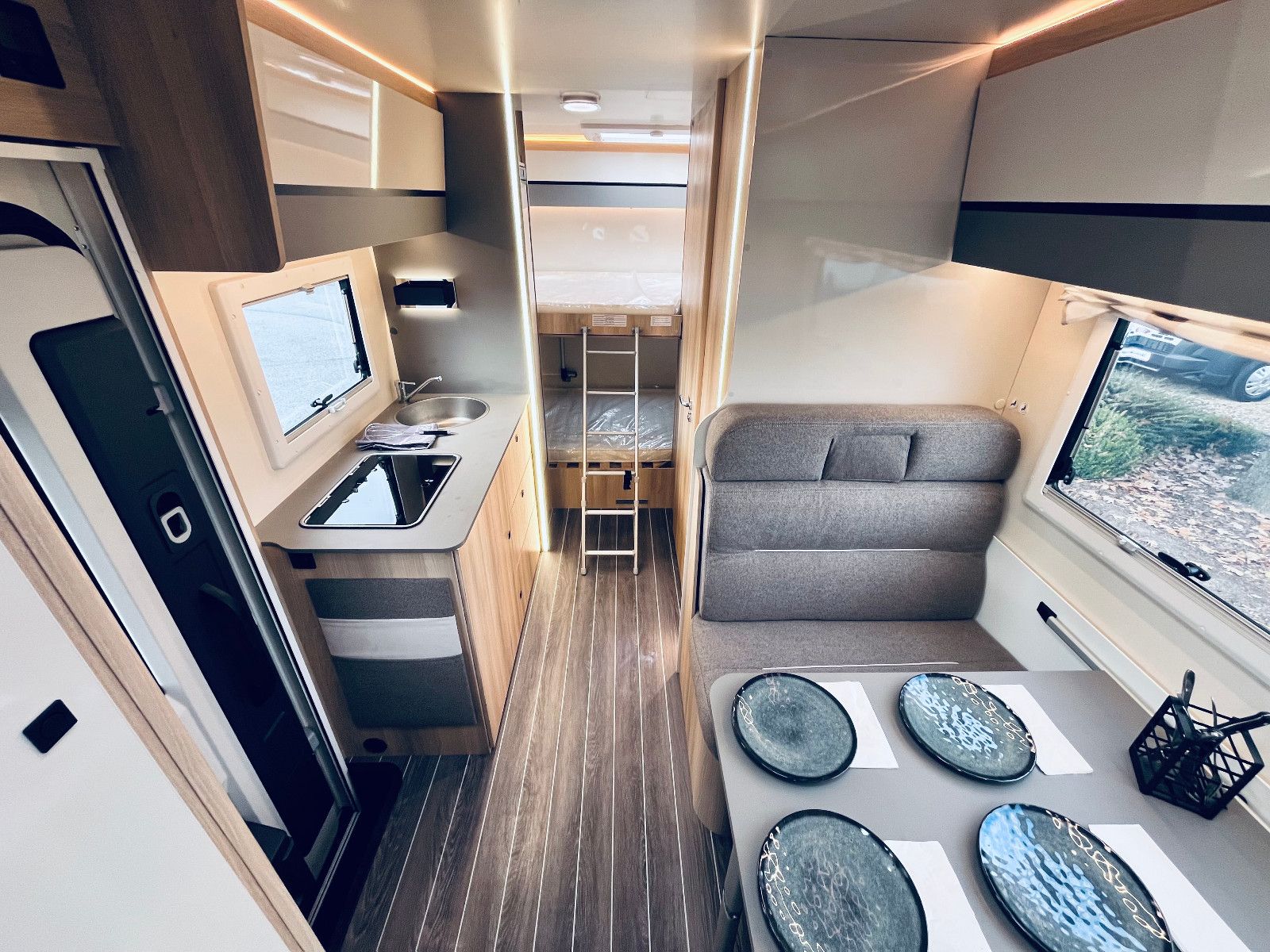 Fahrzeugabbildung NobelART A-9000 - Modell 2026