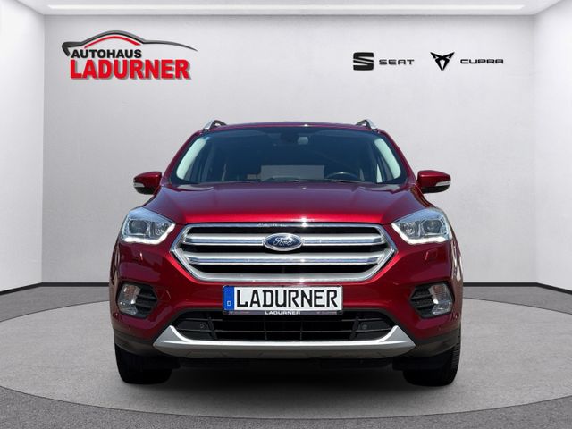 Kuga Titanium *Navi/El. Heckklappe/FullLink/Ambi