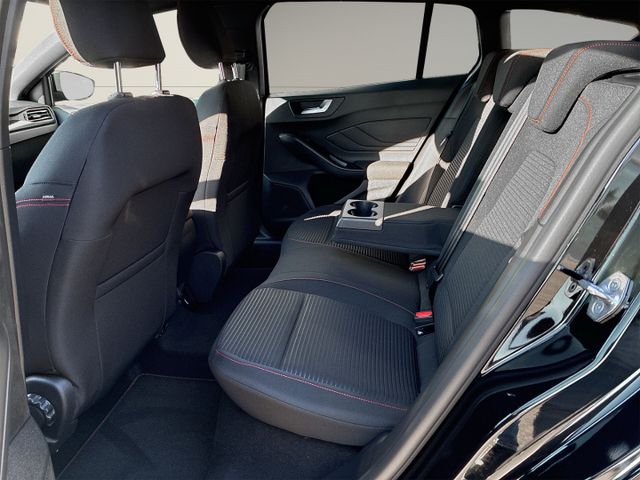 Ford Focus Turnier ST-Line X 1.0 Navi+AHK+Kamera+LED+