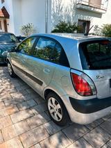 Kia Rio 5 Türer - gebrauchte Kia Rio aus dem Jahr 2010
