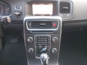 Volvo V60 - 11