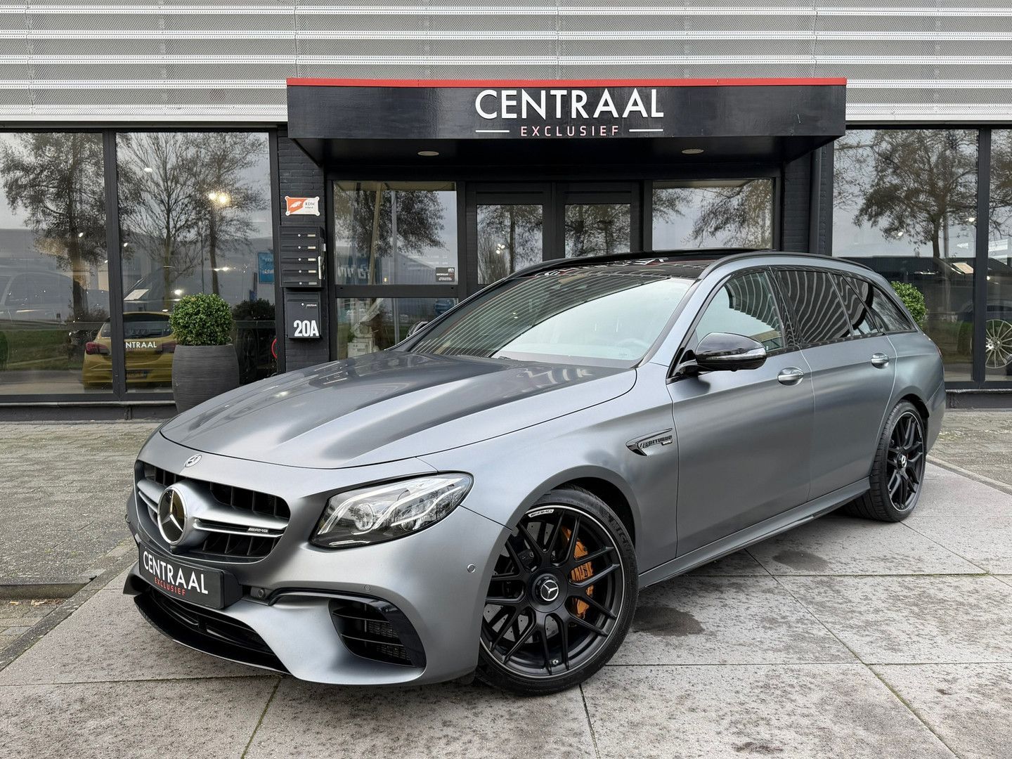 Mercedes-Benz E 63 AMG Estate S 4MATIC+|Pano|Keramisch|Massage