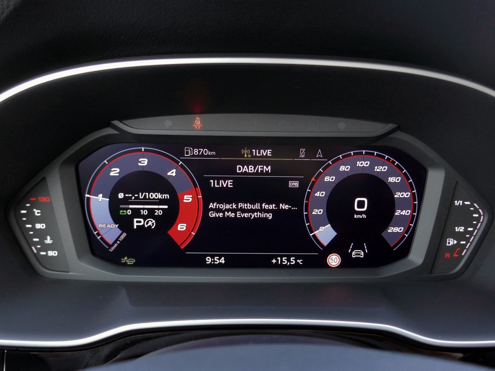 Fahrzeugabbildung Audi Q3 35 Advanced 2.0 TDI S-tronic | LED AHK RFK