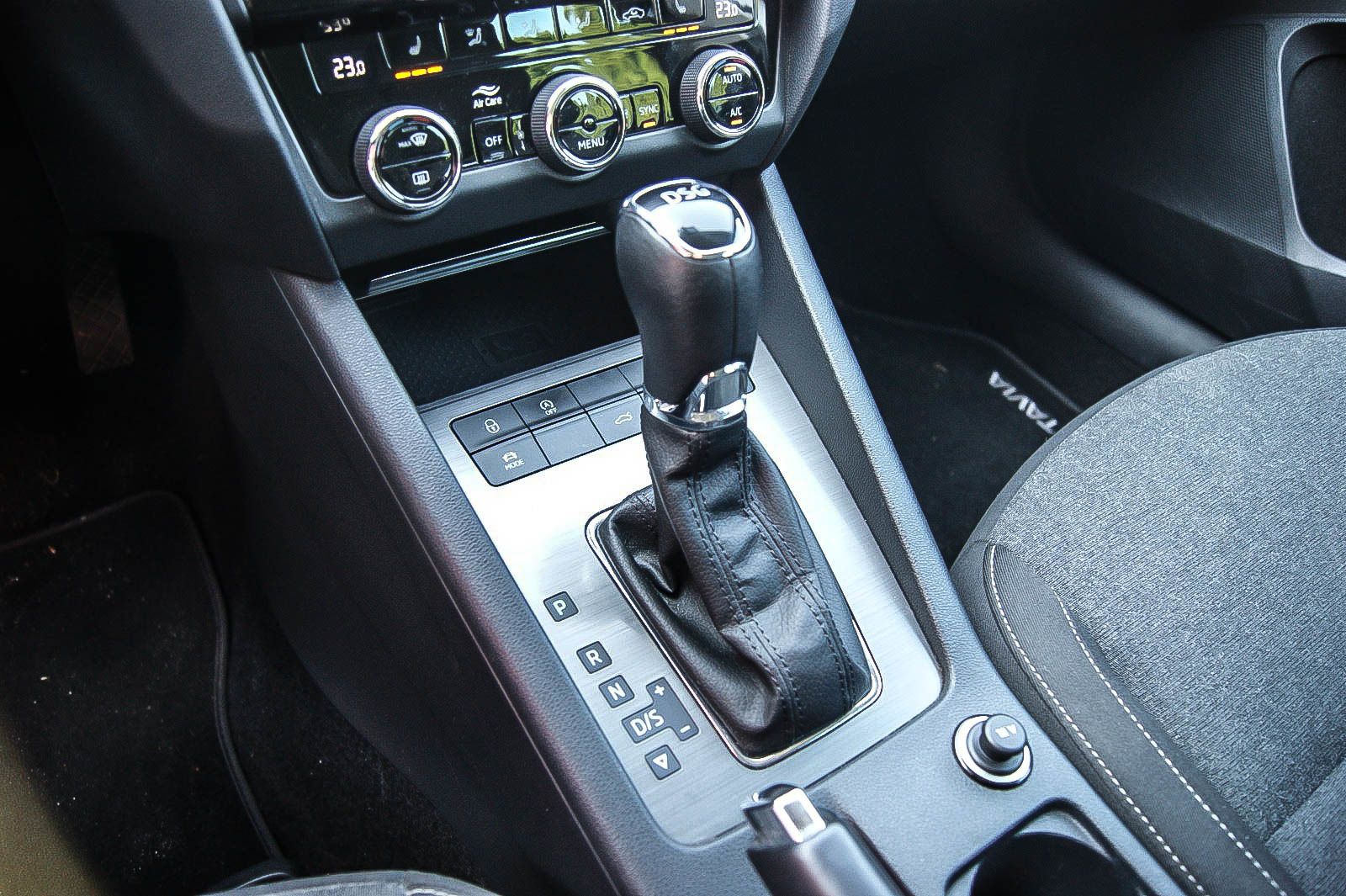 Fahrzeugabbildung SKODA Octavia Combi 20TDI DSG Soleil SPORT-FW KAMERA