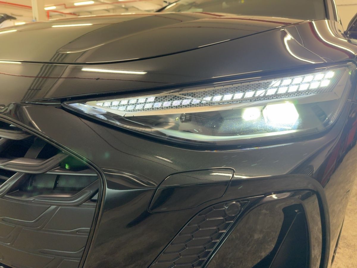 Audi A6 - Bild 16