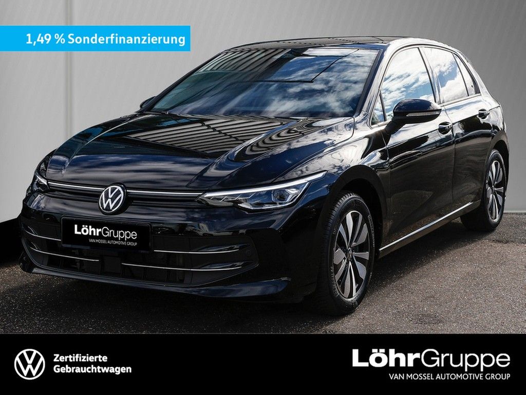 Volkswagen Golf VIII 1.5 eTSI DSG Goal AHK/Navi/RFK