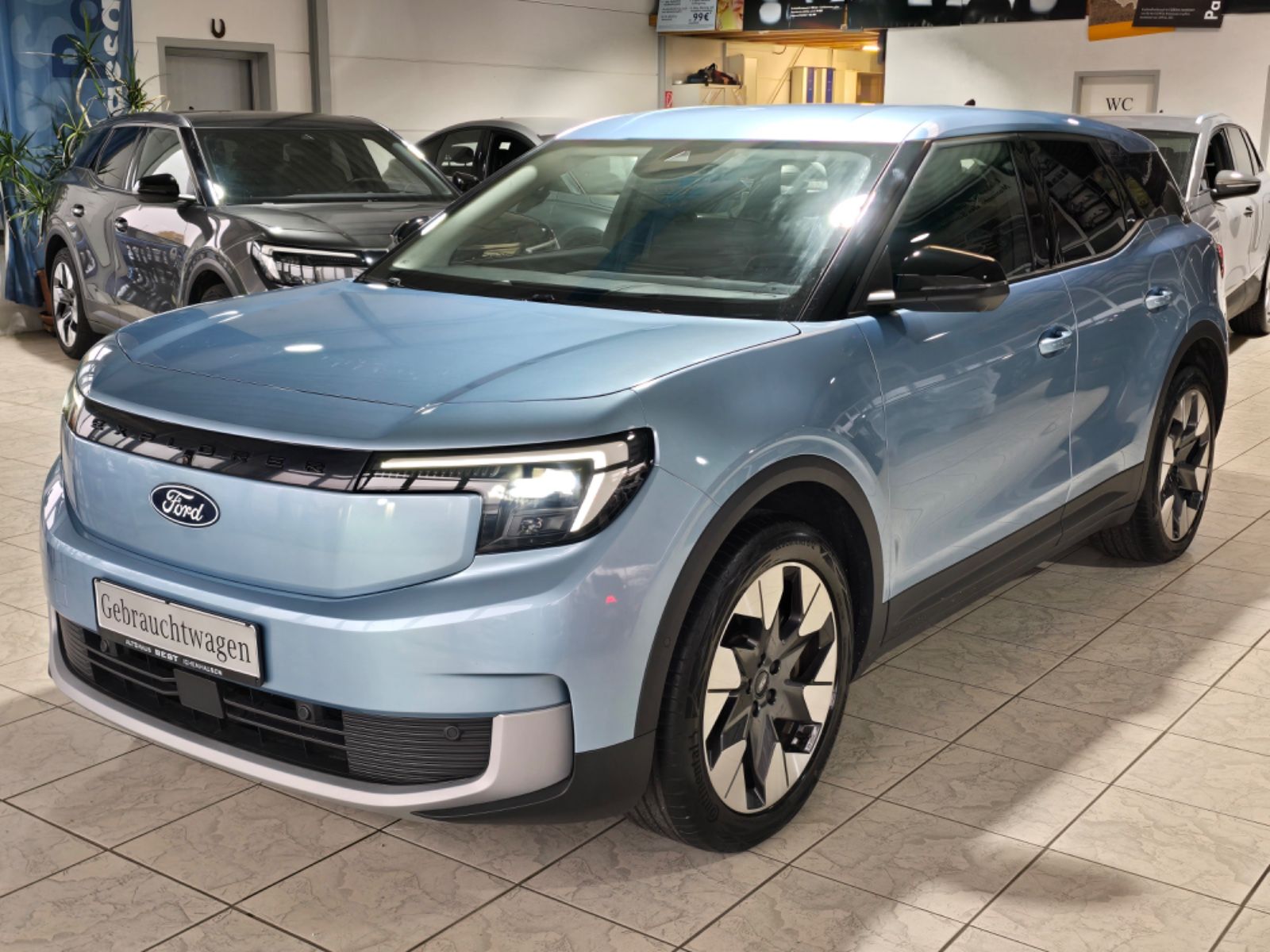 Ford Explorer Premium AWD