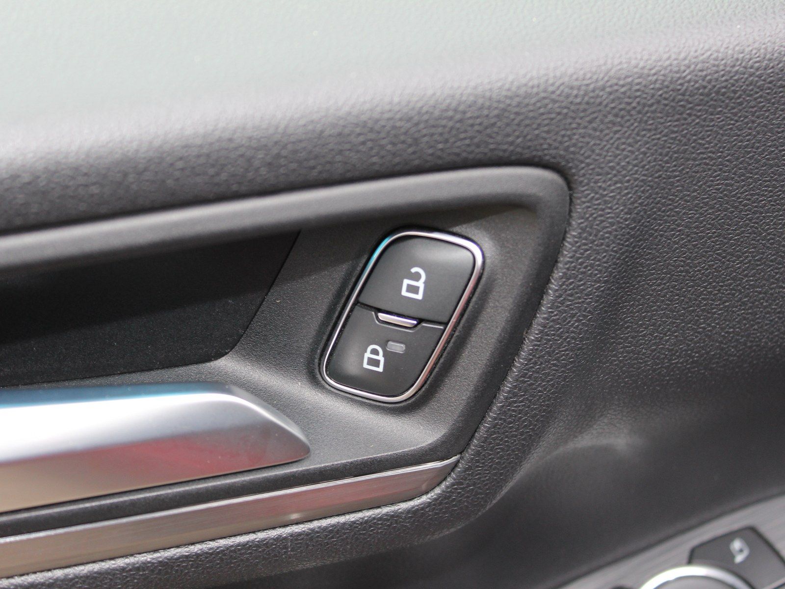 Fahrzeugabbildung Ford Kuga Plug-In Hybrid Titanium X 2,5 Duratec