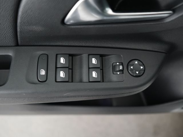 Corsa F ELEGANCE+RÜCKFAHRKAMERA+CARPLAY+SITZ- /L