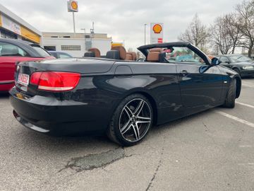 BMW 320 - 3