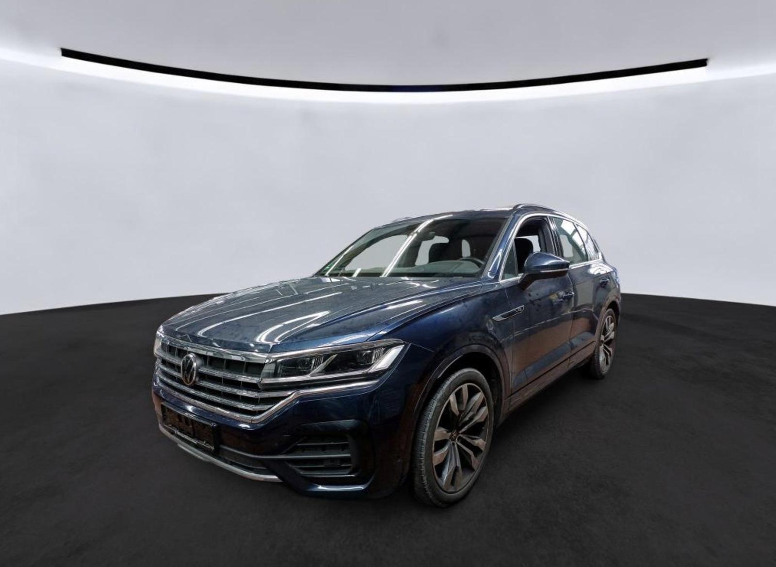 Volkswagen Touareg 3.0 TDI R-Line 4M AHK/KAMERA/STHZG.