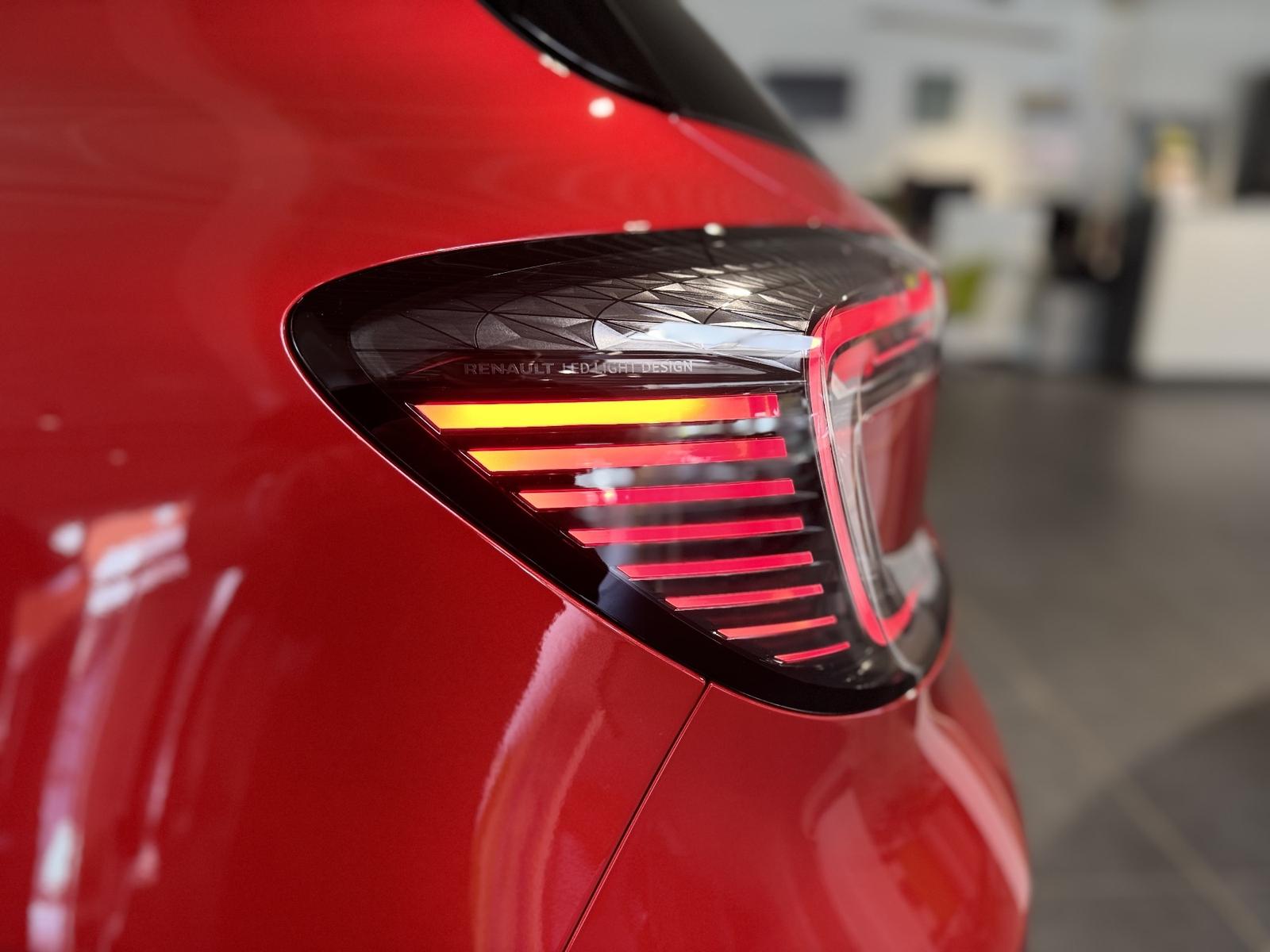 Renault Captur Techno TCe 90