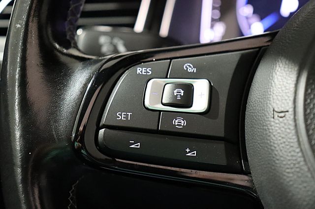 T-Roc R 4Motion DSG LED Navi Pano Sound Klima
