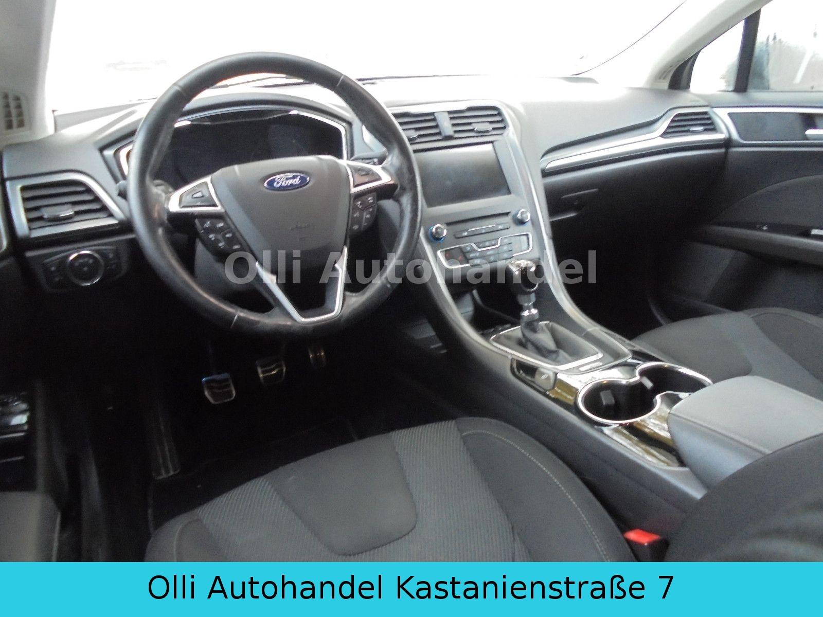 Ford Mondeo 2015 — photo 16