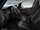 BMW 220i Active Tourer Luxury Line Navi Tempomat - BMW 220 Active Tourer aus 2015