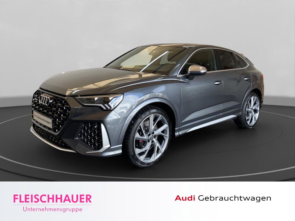 Audi RSQ3