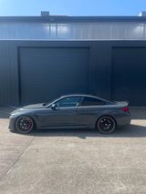 BMW M4 Coupé  - BMW M4 in Hamburg