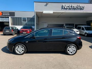 Fotografie Opel Astra K Lim. 5-trg. Elegance Start/Stop