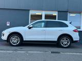 Porsche Cayenne S 4.8 V8 TÜV 09/27 - Porsche Cayenne: Allradantrieb