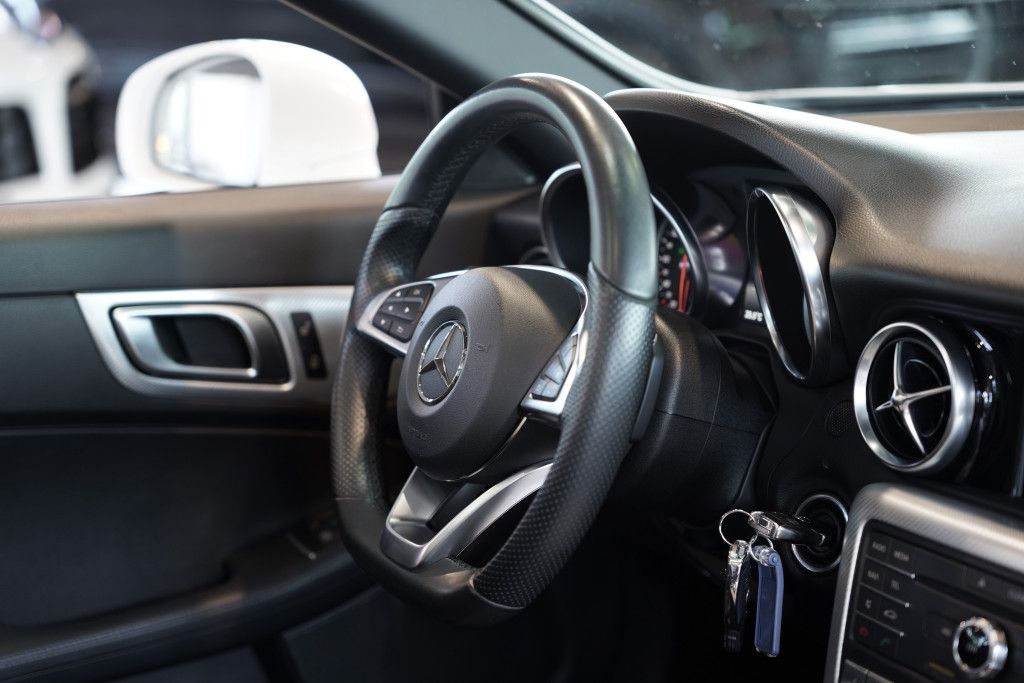 Mercedes Benz Slc 200