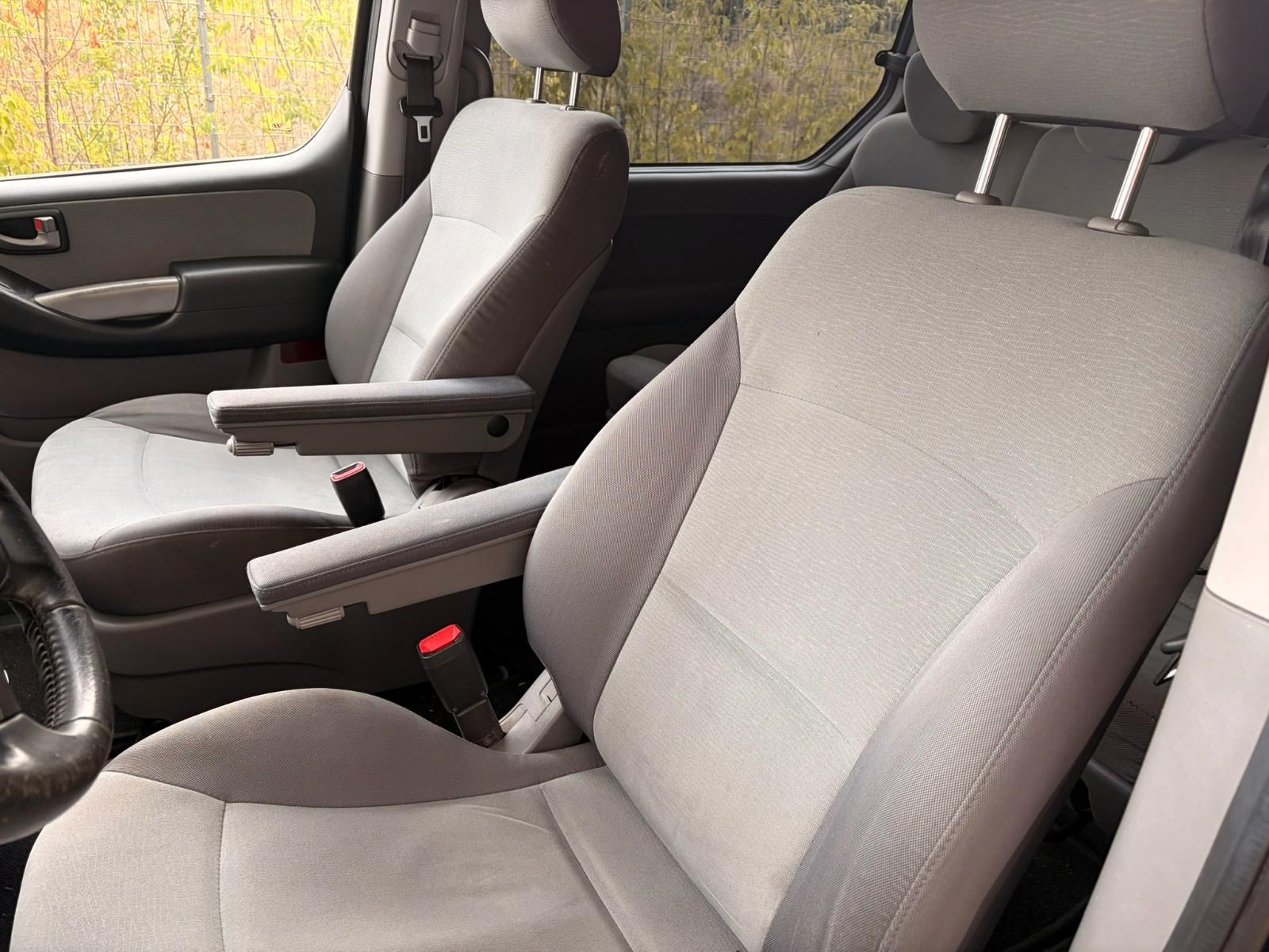 Hyundai H-1 8-Sitze/Klima/AHK!