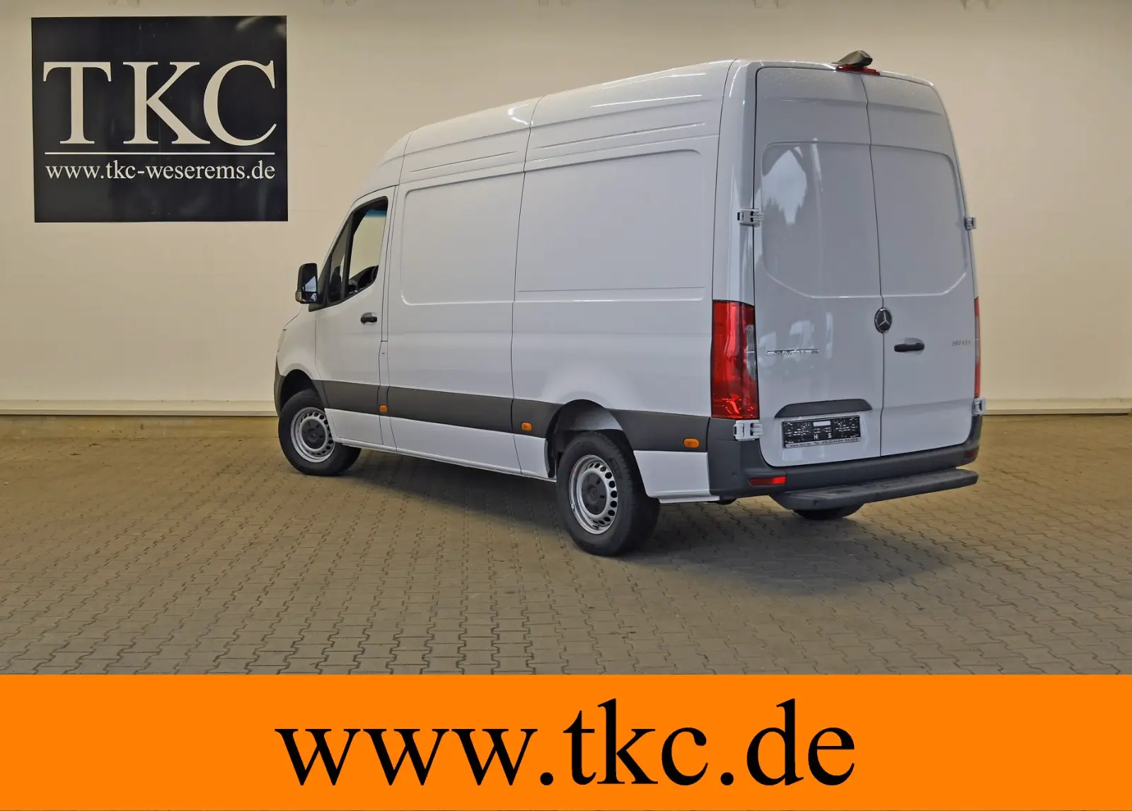Mercedes-Benz Sprinter 317 CDI MR L2H2 Automatik Klima #T238