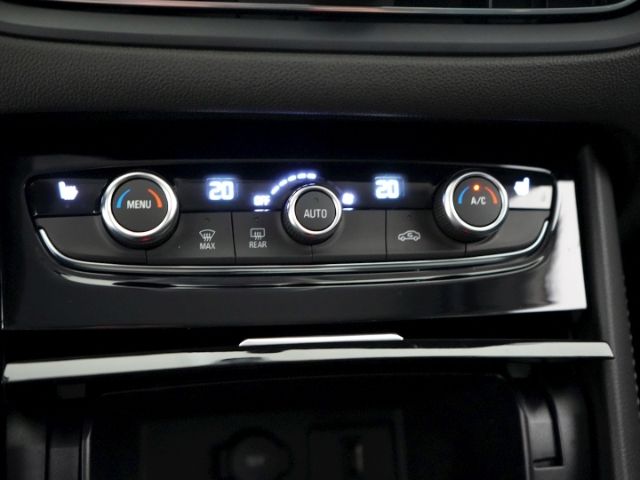 Grandland GS AT+LED+NAVI+360 GRAD KAMERA+SITZ-/L