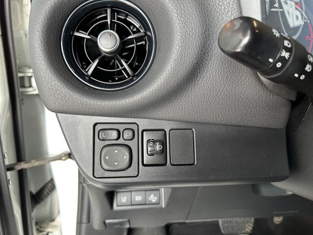 Toyota Yaris  Style Selection