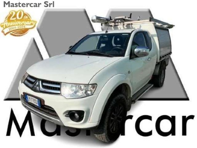 Mitsubishi MITSUBISHI L200 d.cab 2.5 di-d Intense - EY773GX