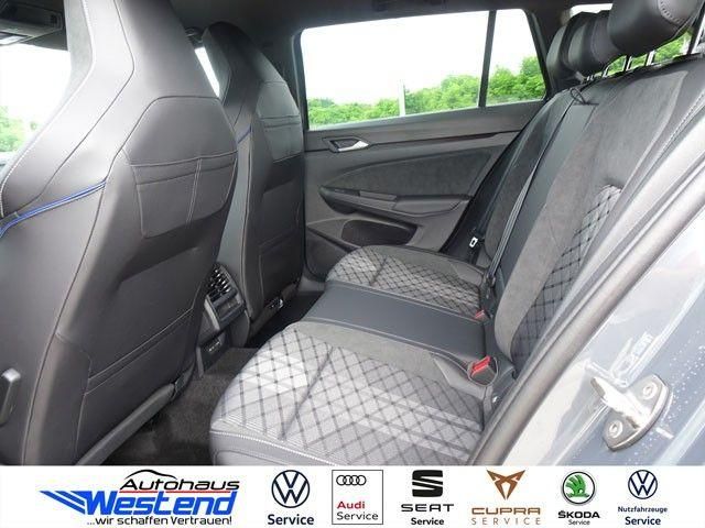 Fahrzeugabbildung Volkswagen Golf Var. R-Line 1.5l TSI 110kW DSG LED Navi