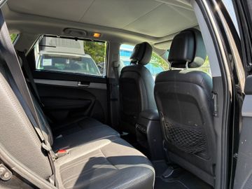 KIA Sorento - 7