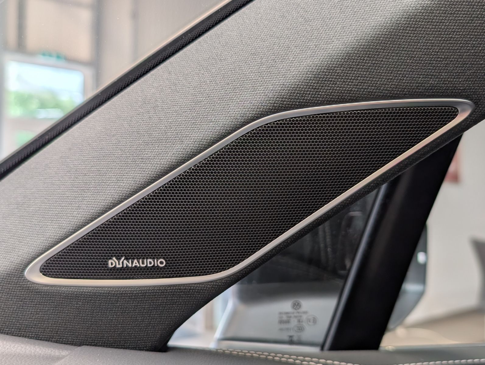 Fahrzeugabbildung Volkswagen Touareg 3.0TDI 4M R-Line VOLL Black 22" UPE 114T