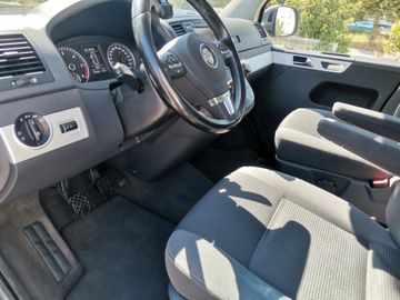Volkswagen T5 Multivan - 12