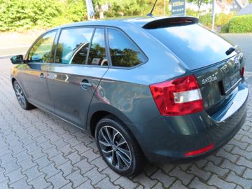 Fotografie 6 des Skoda Rapid Spaceback Drive 1.2 TSi Smart Link