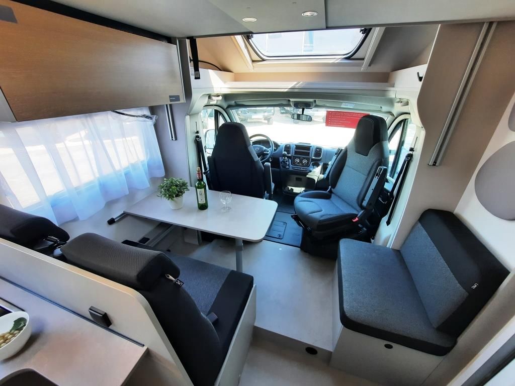 Fahrzeugabbildung LMC Tracer 730 EL Verfüg./Sparen Sie 8.131,- €