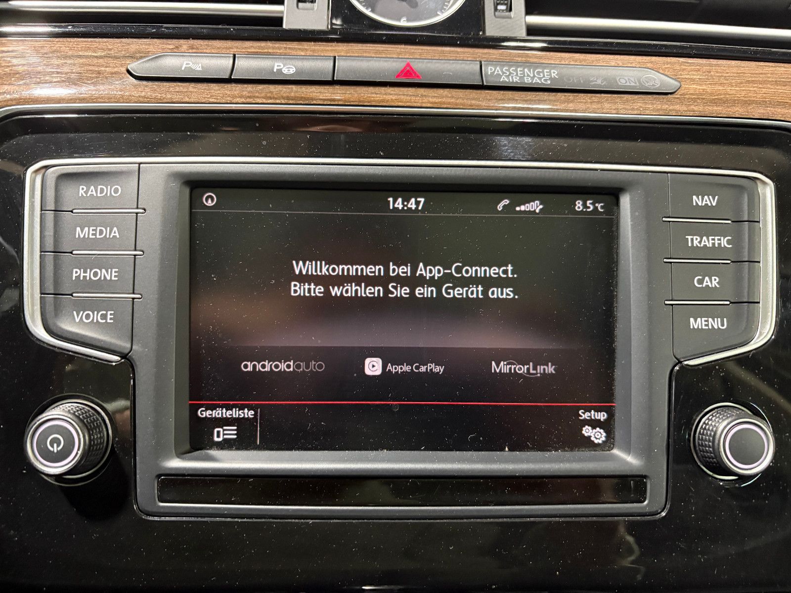 Fahrzeugabbildung Volkswagen Passat Variant Highline BMT/KAMERA/NAVI/SHZ/ACC/