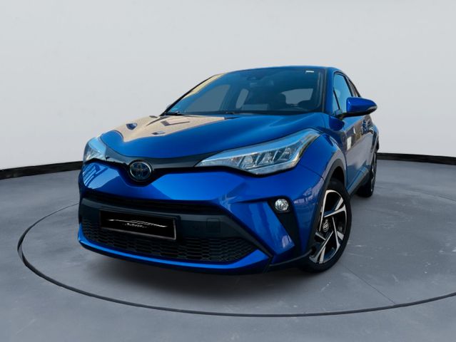 Toyota C-HR Hybrid Team D