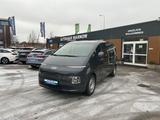 Hyundai STARIA 2.2 CRDi Trend 9-Sitzer Automatik 2WD - : Van, Sitzer 9